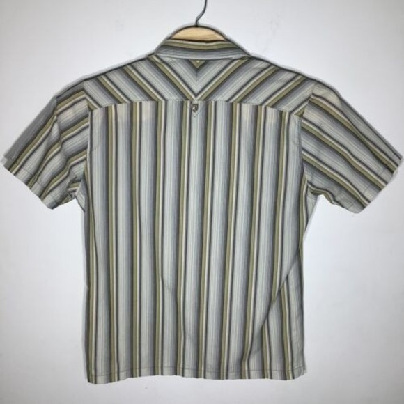 Kuhl Mens Short Sleeve Button Up Shirt Striped Size Large - Picture 3 of 5